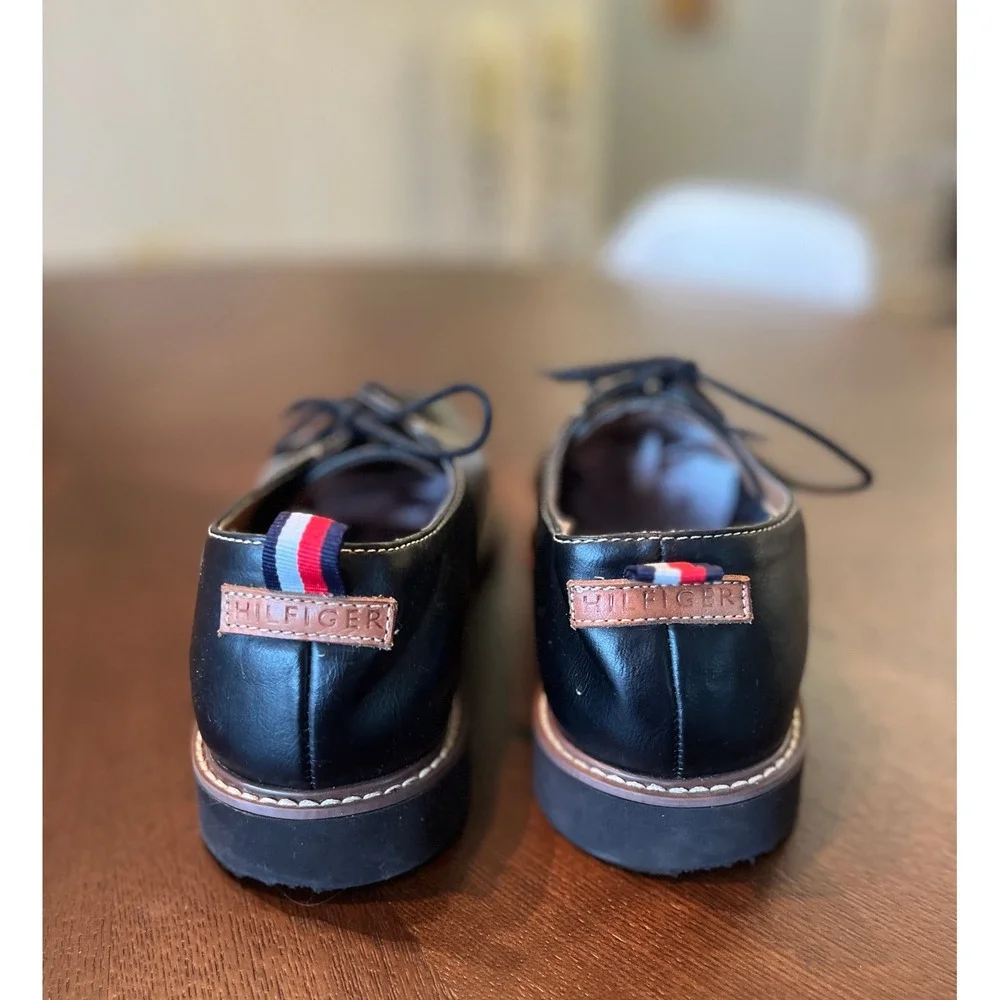 Tommy Hilfiger Dress Shoes Mens 10.5 Black Good Derby Oxford Contrast Stitch